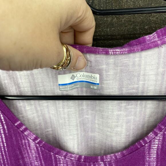 Columbia Women's Cap Sleeve Crew Neck T-Shirt Size Medium Purple Abstract Print - Picture 4 of 7